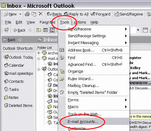 Outlook Express startup screen